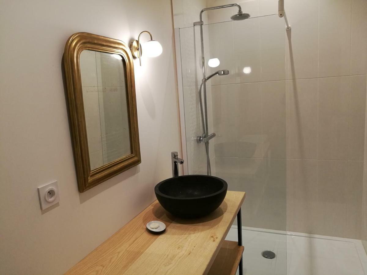 Gite Maison De L'Abbe ソレーズ エクステリア 写真